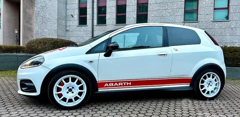 Usata Fiat Grande Punto Abarth 2009 Bianco Utilitaria