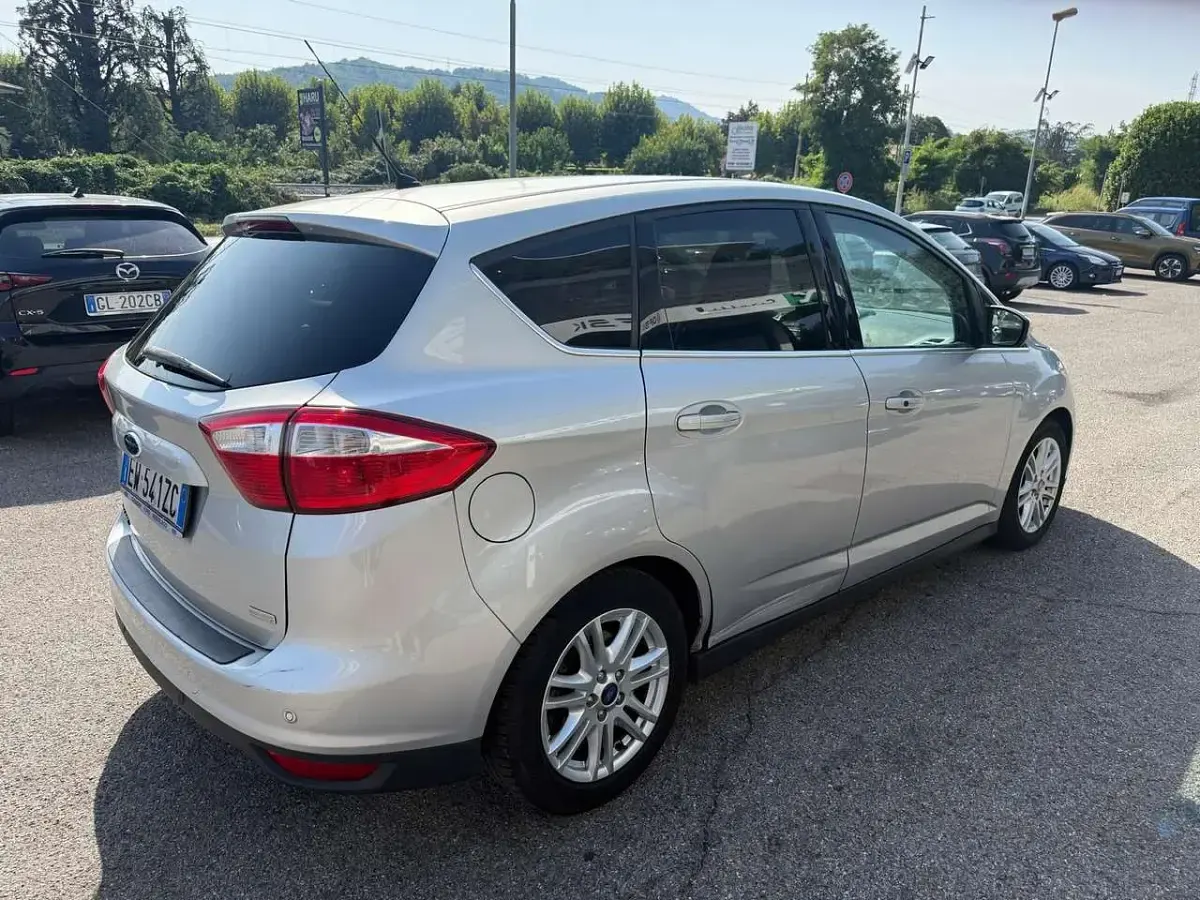 Usata Ford C-MAX Titanium S 101 CV (74 kW) 2014 Argento Monovolume