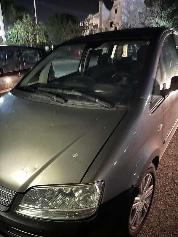 Usata Fiat Idea Active 69 CV (50 kW) 2005 Monovolume
