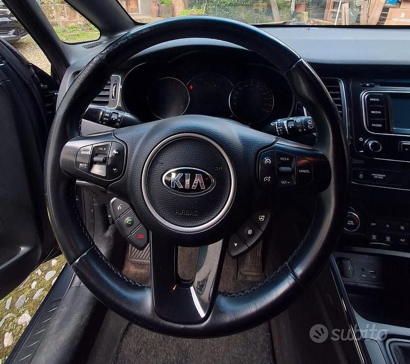 Usata Kia Carens 115 CV (84 kW) 2016 Blu Monovolume