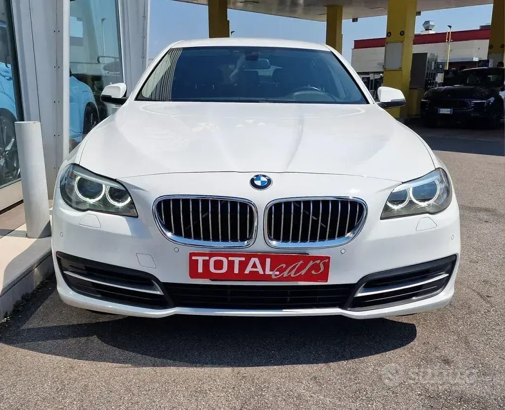 Usata BMW 520 190 CV (139 kW) 2016 Bianco pastello Station wagon