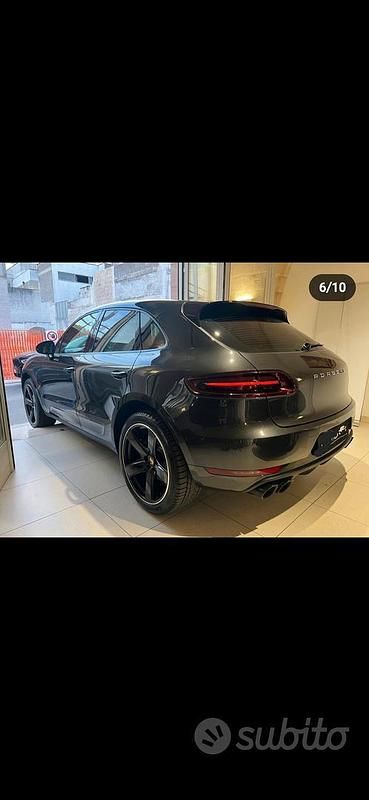 Usata Porsche Macan 252 CV (185 kW) 2017 Grigio SUV