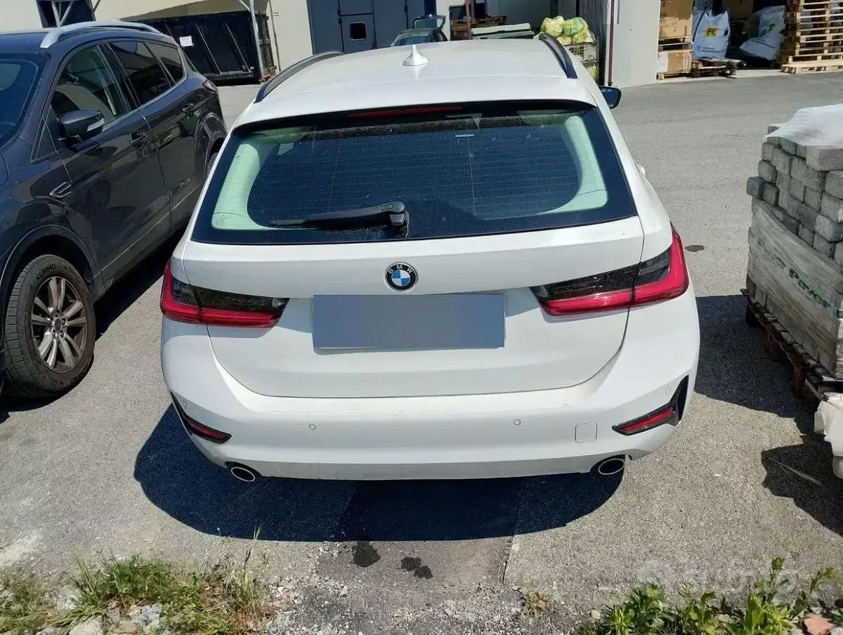 Usata BMW 318 150 CV (110 kW) 2020 Station wagon