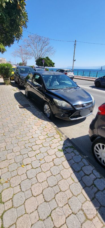Nero Usata 2008 Ford Focus Tre volumi | 1800 € (Ottimo prezzo) - Immagine 1/4