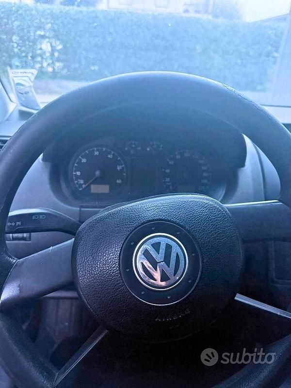 Usata VW Polo 75 CV (55 kW) 2004 Nero Berlina