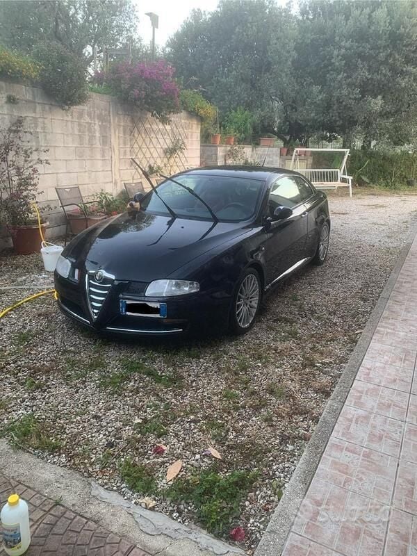 Usata Alfa Romeo GT 150 CV (110 kW) 2007 Nero Coupé