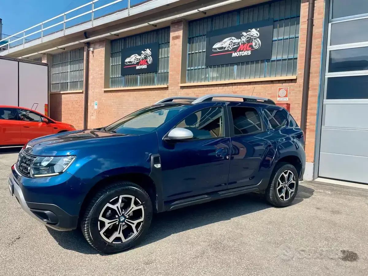 Usata Dacia Duster Prestige 116 CV (85 kW) 2019 Bluazzurro SUV