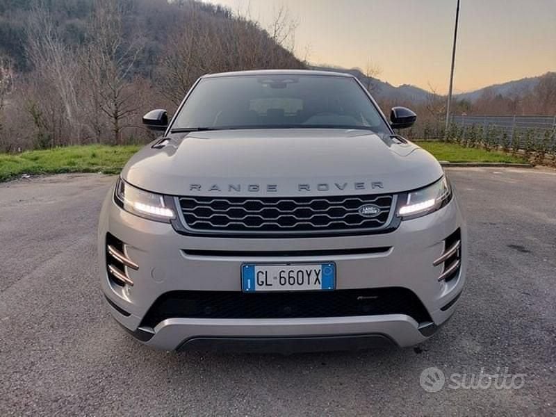 Begagnad Land Rover Range Rover evoque R-Dynamic 160 HK (117 kW) 2023 Grå SUV