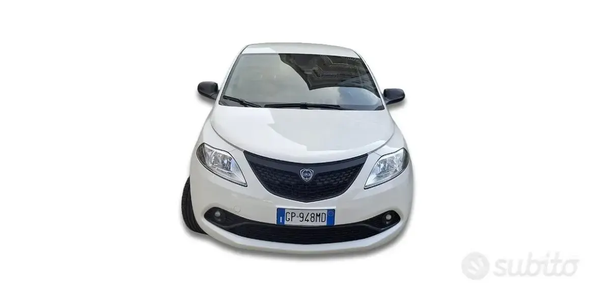 Usata Lancia Ypsilon S 69 CV (50 kW) 2019 Bianco Utilitaria