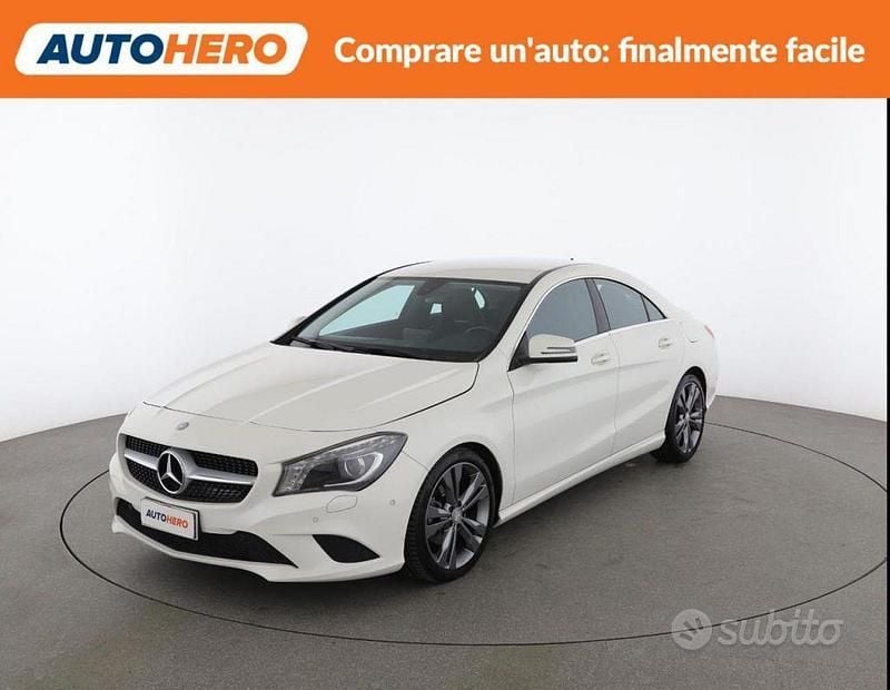 Usata Mercedes CLA200 135 CV (99 kW) 2016 Bianco Berlina