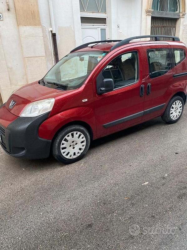 Usata Peugeot Bipper 75 CV (55 kW) 2010 Monovolume