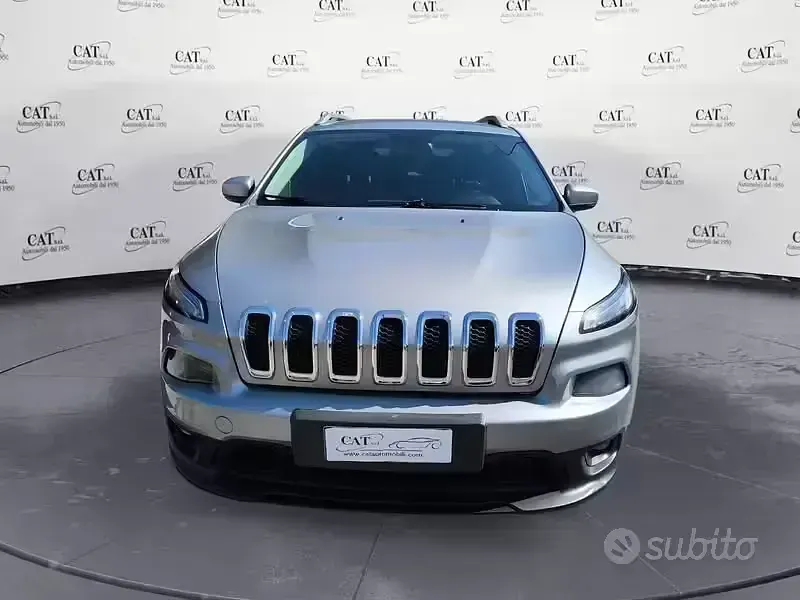 Usata Jeep Cherokee Longitude 185 CV (136 kW) 2017 Grigio SUV