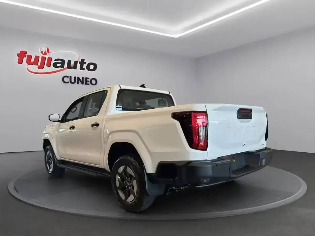 Nuova Toyota HiLux 210 kW (286 CV) 2026 Bianco Pick-up
