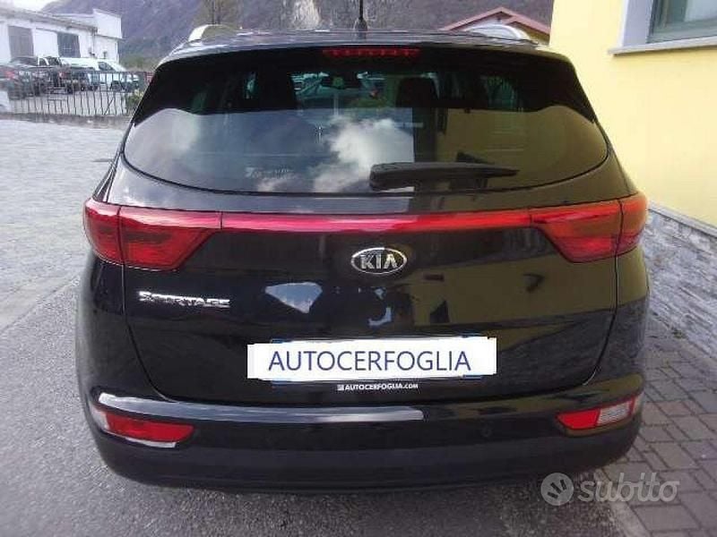 Usata Kia Sportage 132 CV (97 kW) 2016 Nero SUV