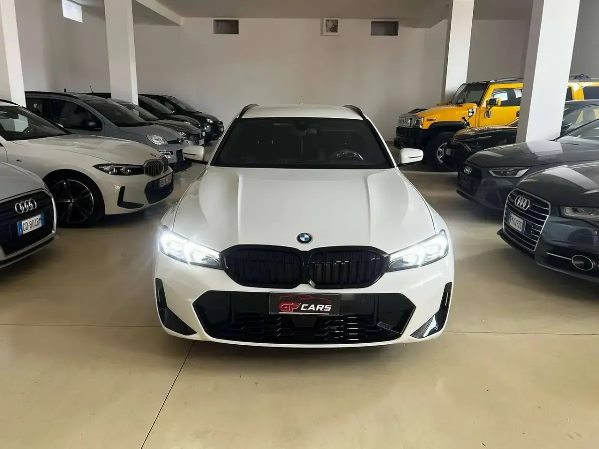 Usata BMW 320 Sport Line 190 CV (139 kW) 2025 Bianco Station wagon