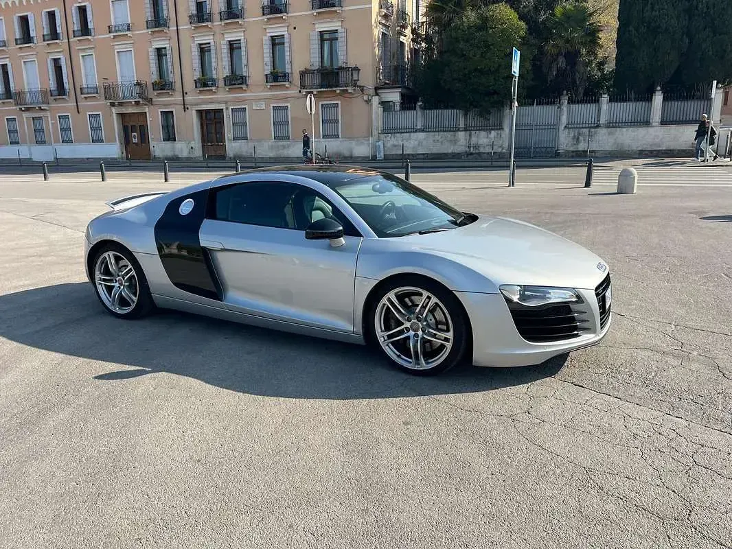 Usata Audi R8 Coupé 420 CV (308 kW) 2007 Argento Coupé