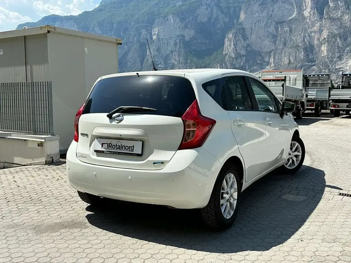 Usata Nissan Note 90 CV (66 kW) 2016 Bianco Utilitaria