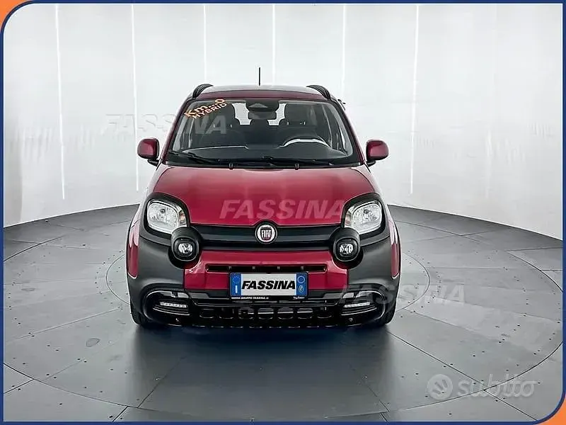 Nuova Fiat Panda Cross Cross 65 CV (47 kW) 2026 Rosso Utilitaria