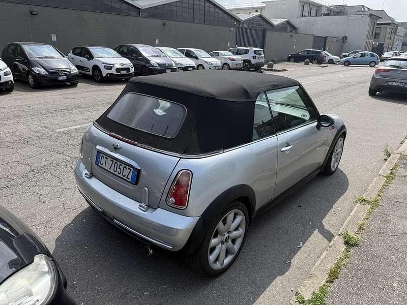 Usata Mini Cooper Cabriolet 116 CV (85 kW) 2005 Cabrio