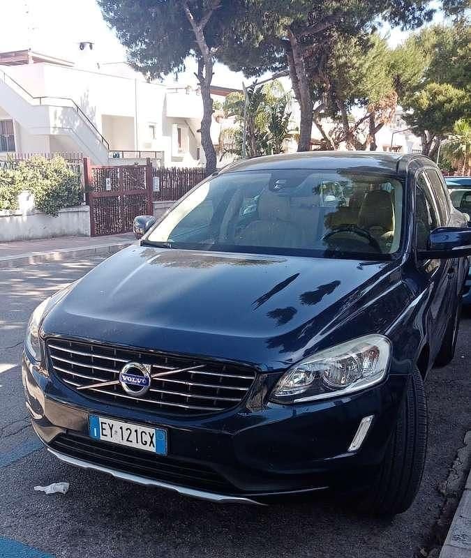 Usata 2015 Volvo XC60 Business Edition SUV | 10.000 € (Ottimo prezzo) - Immagine 1/1