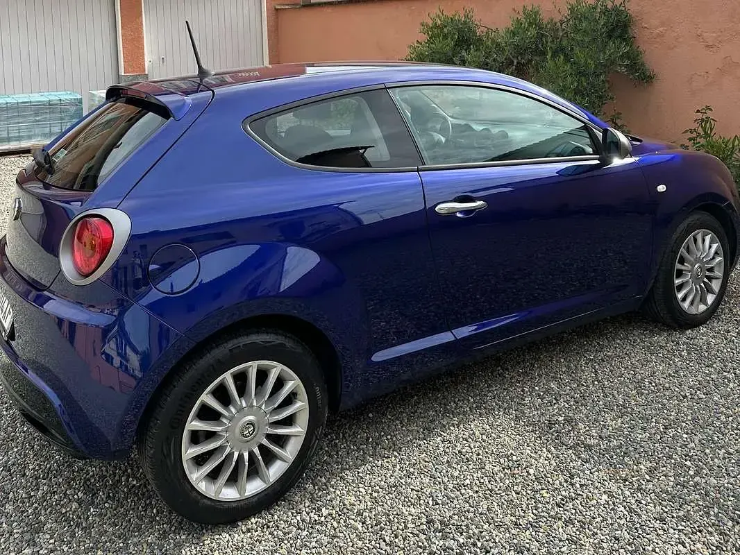 Usata Alfa Romeo MiTo Distinctive 84 CV (61 kW) 2013 Blu/azzurro Utilitaria