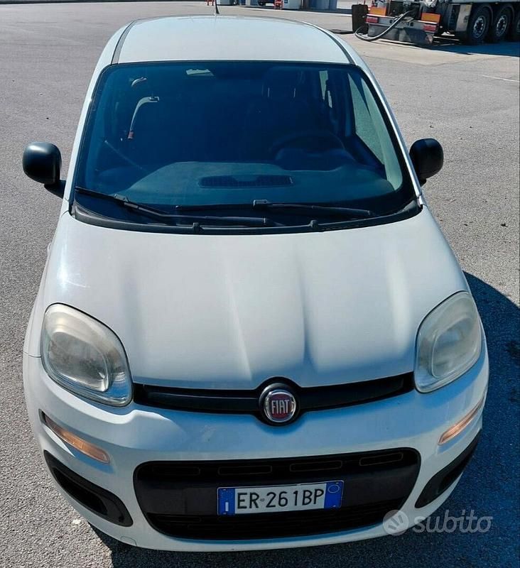 Usata Fiat Panda Easy 69 CV (50 kW) 2013 Bianco Utilitaria
