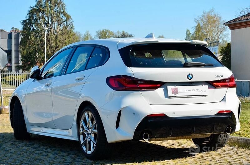 Usata BMW 120 M Sport 178 CV (130 kW) 2023 Bianco Utilitaria