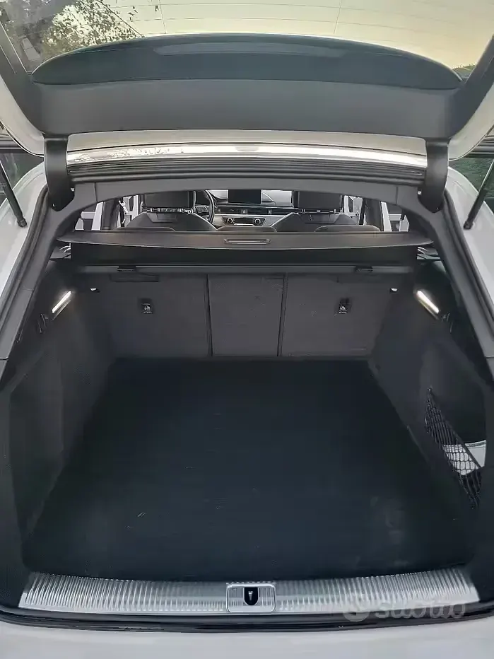 Usata Audi A4 S-Line 150 CV (110 kW) 2019 Bianco Station wagon