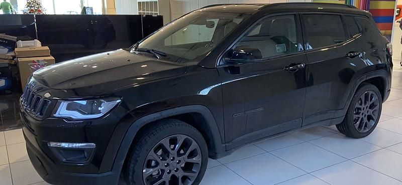 Usata Jeep Compass 140 CV (102 kW) 2020 Nero SUV