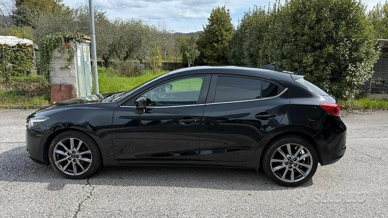 Usata Mazda 3 Evolve 105 CV (77 kW) 2018 Nero Berlina
