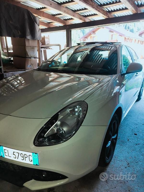 Usata Alfa Romeo Giulietta 2012 Bianco Utilitaria