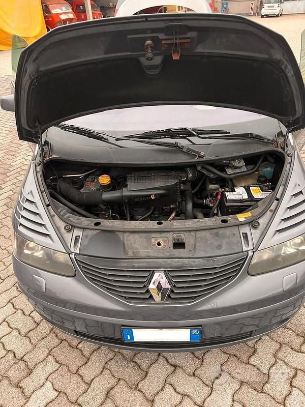 Usata Renault Avantime 150 CV (110 kW) 2002 Grigio Monovolume