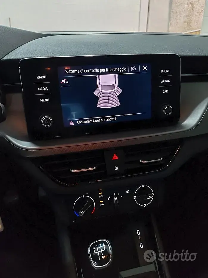 Usata Skoda Scala Ambition 95 CV (69 kW) 2023 Grigio Utilitaria