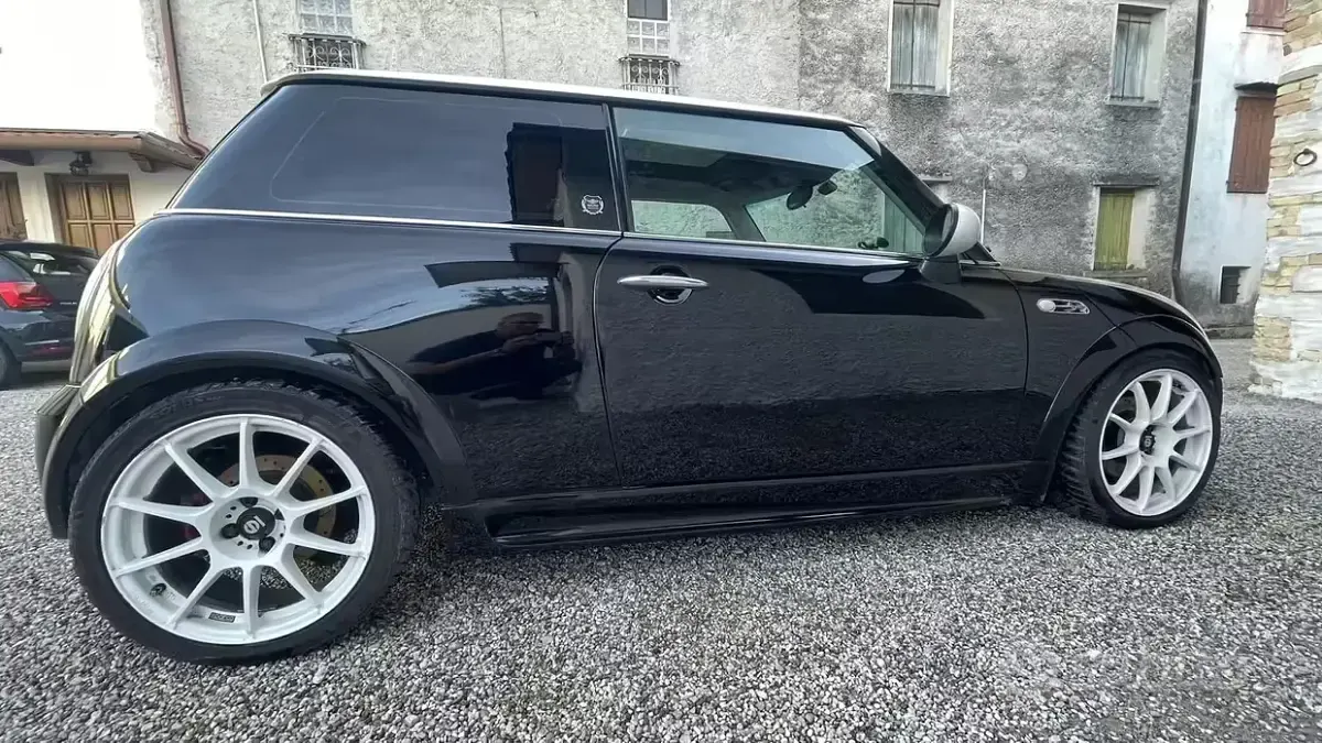 Usata Mini Cooper S Coupé 170 CV (125 kW) 2006 Nero Coupé