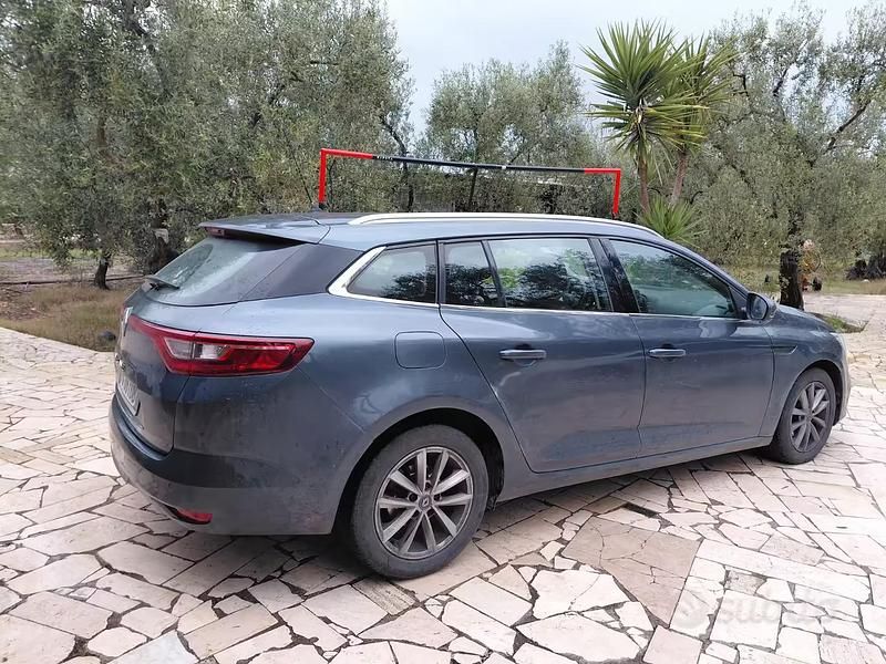 Usata Renault Mégane IV 2016 Blu Berlina