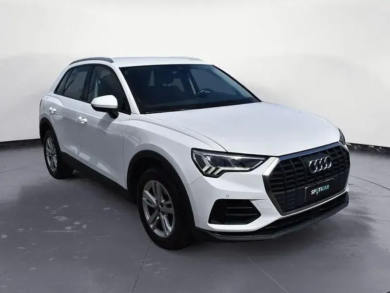 Usata Audi Q3 Business 150 CV (110 kW) 2022 Bianco SUV