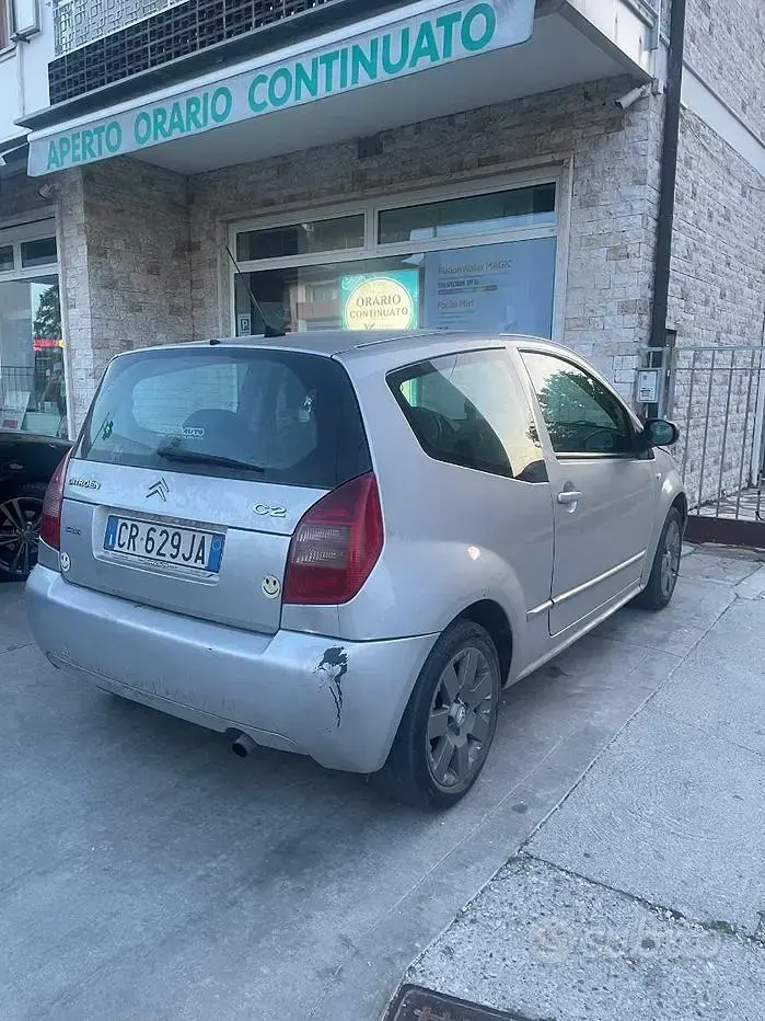Occasion Citroën C2 68 ch (50 kW) 2004 Gris Citadine