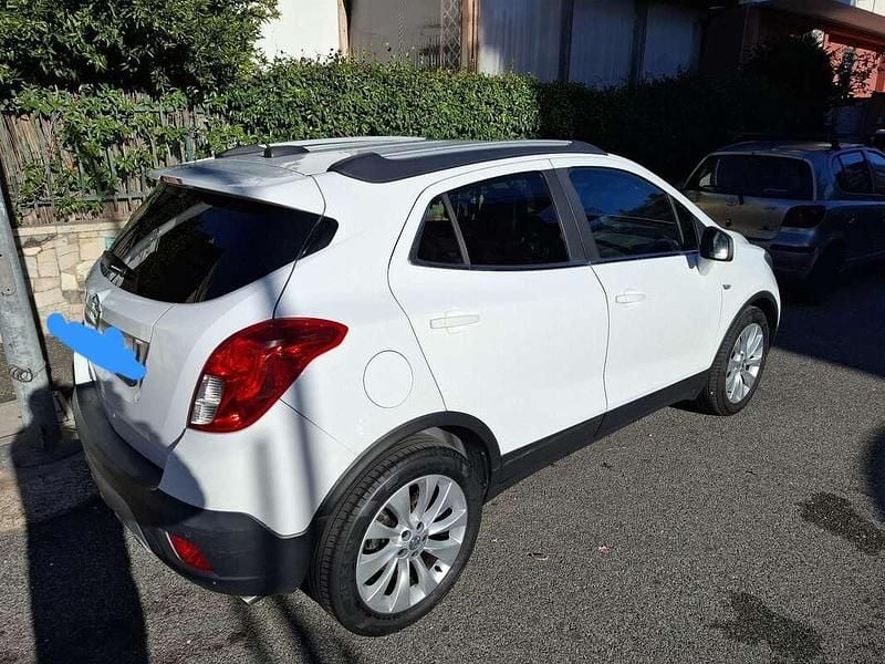 Usata Opel Mokka Cosmo 140 CV (102 kW) 2016 Bianco SUV