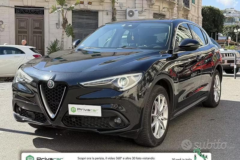Usata Alfa Romeo Stelvio Super 210 CV (154 kW) 2017 Nero SUV