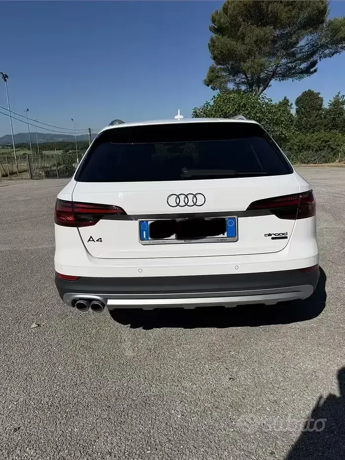 Usata Audi A4 Allroad Business 190 CV (139 kW) 2018 Bianco Station wagon