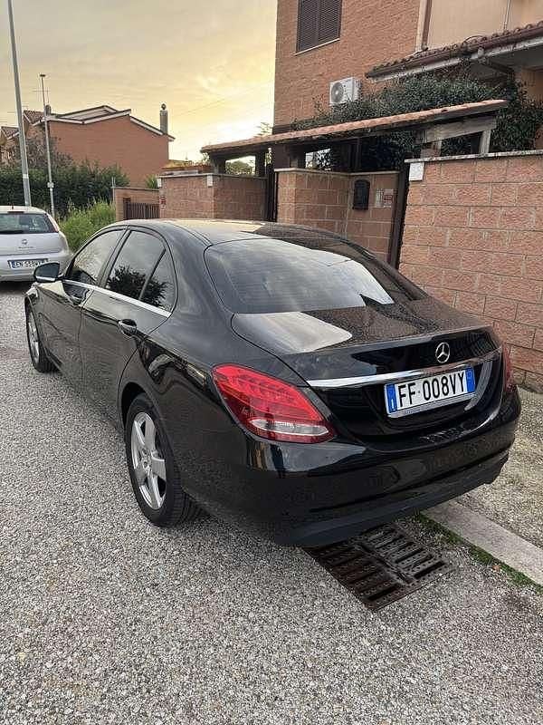 Usata Mercedes C180 Premium 116 CV (85 kW) 2016 Berlina