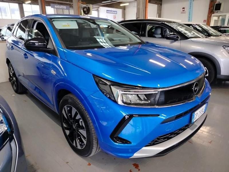 Usata Opel Grandland X Business Elegance 131 CV (96 kW) 2023 Blu SUV
