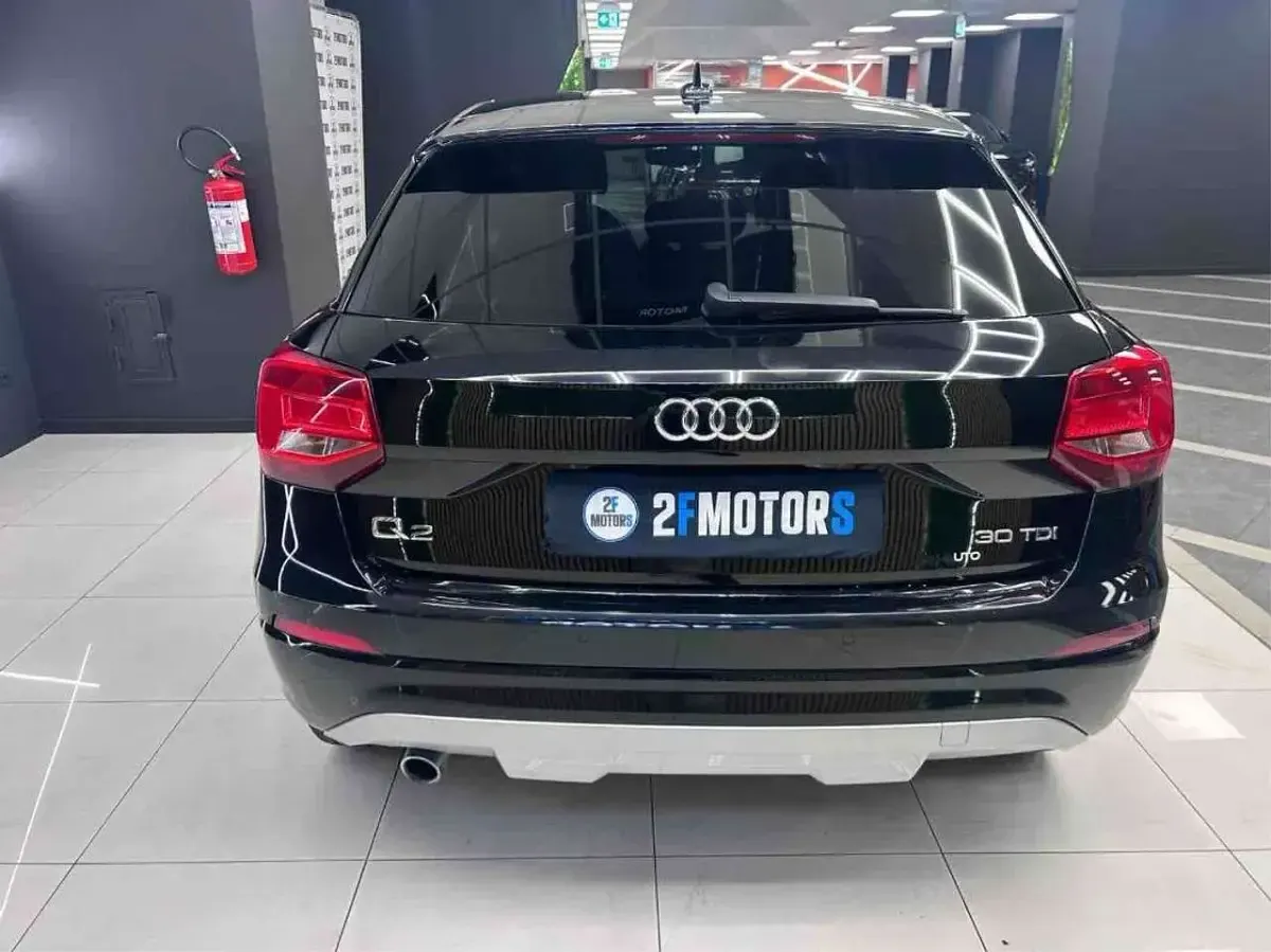 Usata Audi Q2 Design 116 CV (85 kW) 2018 Nero SUV