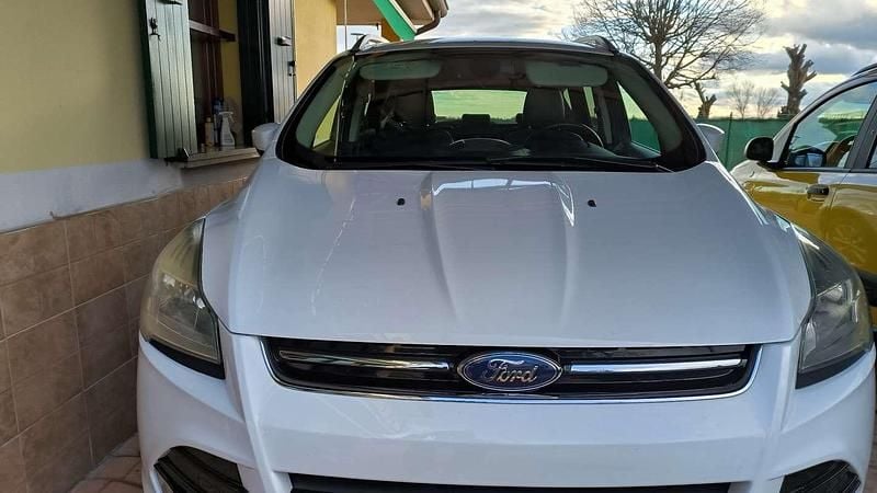 Usata Ford Kuga Titanium 120 CV (88 kW) 2015 SUV