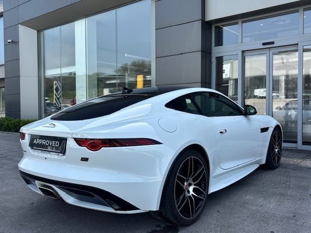 Usata Jaguar F-Type Chequered Flag 300 CV (220 kW) 2021 Fuji white Coupé