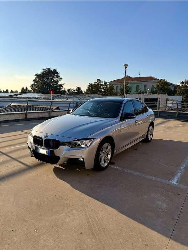 Usata BMW 316 Sport Line 116 CV (85 kW) 2014 Grigio Berlina