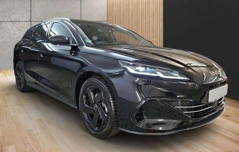Nuova BYD Seal Comfort 98 CV (72 kW) 2026 Obsidian black Station wagon