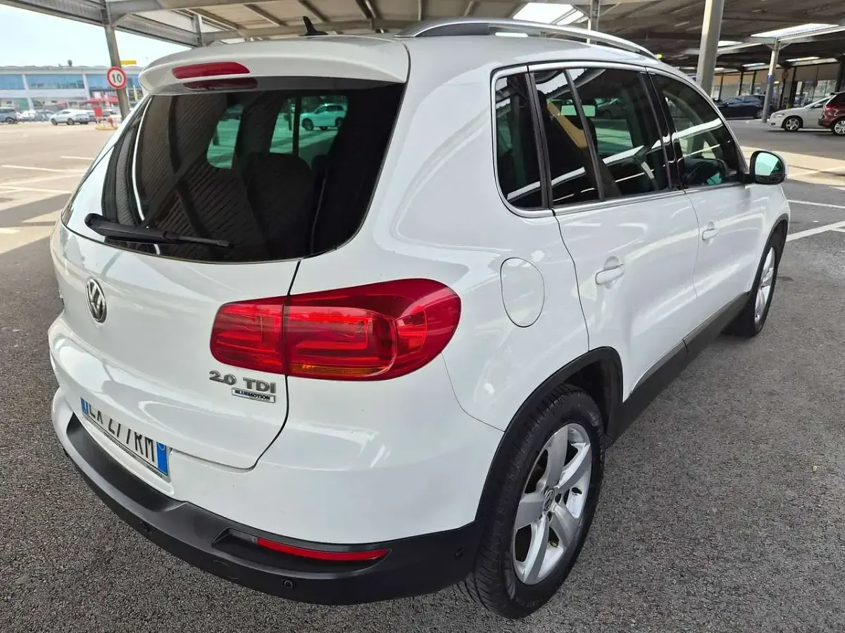 Usata VW Tiguan Sport 140 CV (102 kW) 2014 Bianco SUV