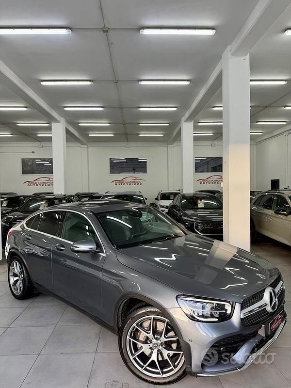 Usata Mercedes GLC300 Premium 245 CV (180 kW) 2021 Grigio SUV