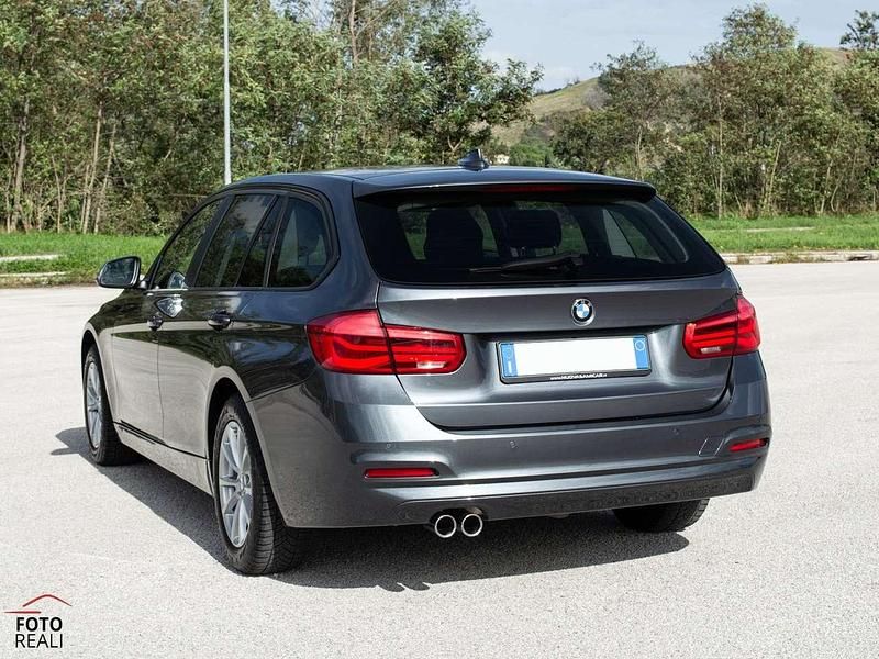 Usata BMW 320 Comfort Edition 190 CV (139 kW) 2019 Antracite Station wagon
